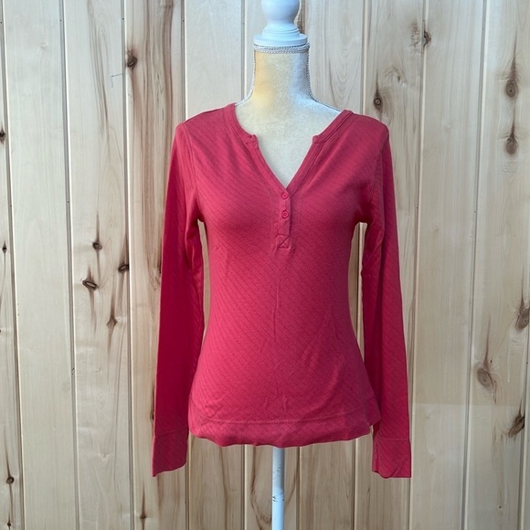 The North Face Pink Long Sleeve Lightweight Sweater Size S - Picture 1 of 8
